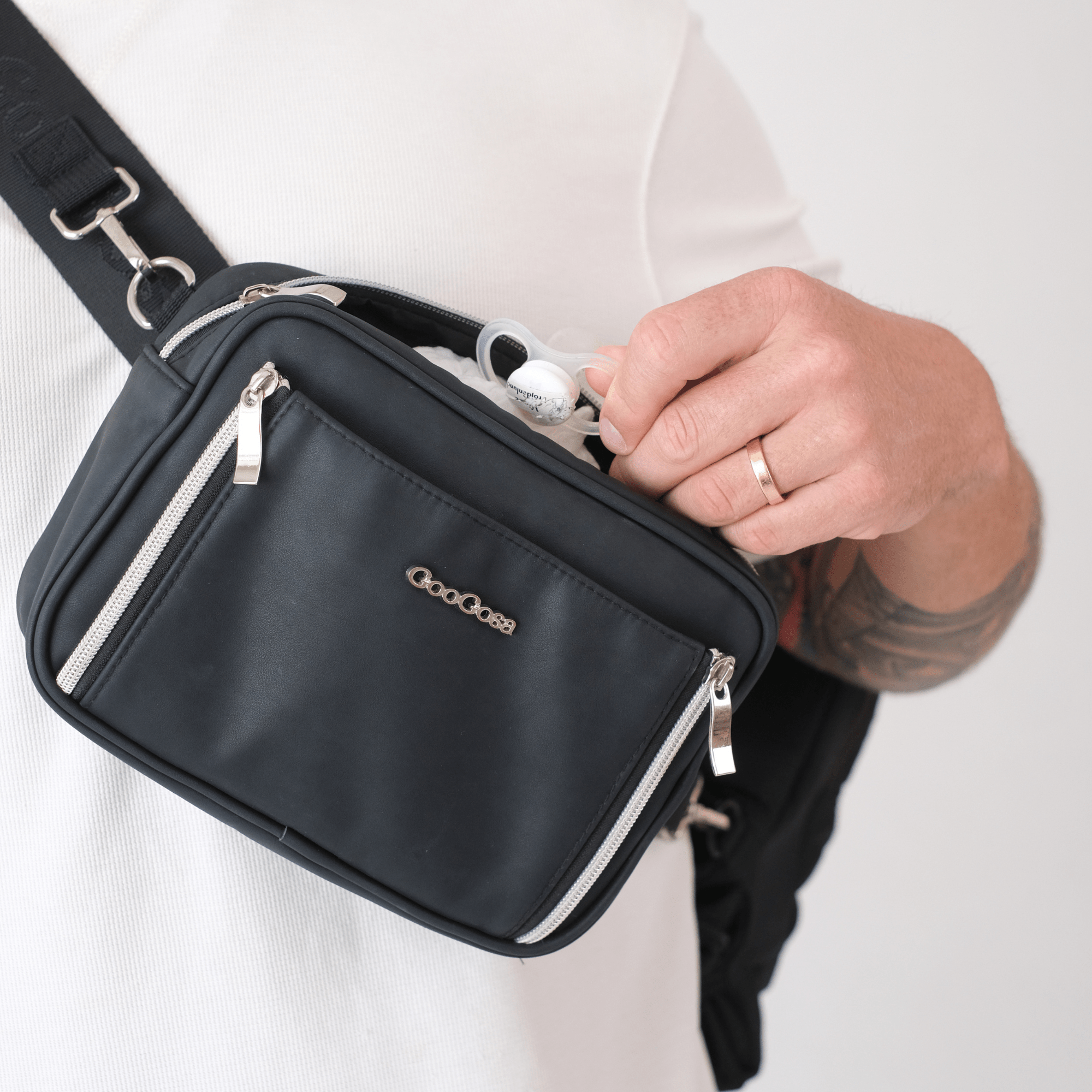 GooGosa Mini Bag – Stilren liten skötväska - GooGosa